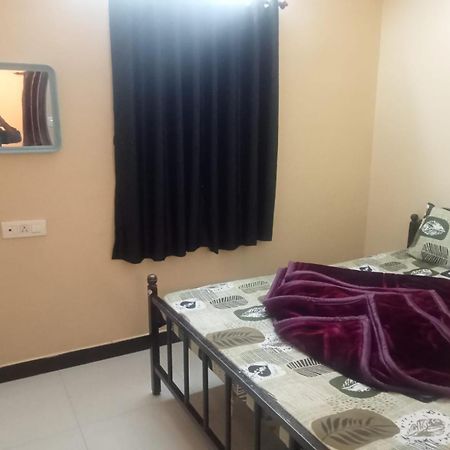 Hrs Budget Rooms Ooty Dış mekan fotoğraf